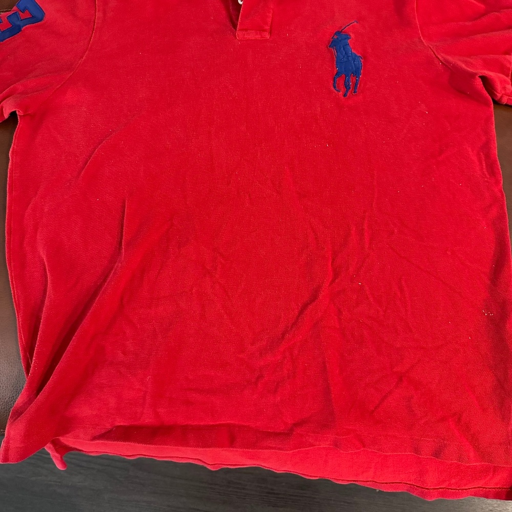XL Men’s Red Polo w/blue detailing